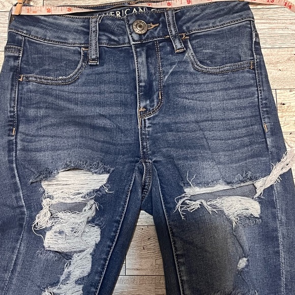 American Eagle Next Level Stretch Jegging Distressed Women 00 Regular Denim - Picture 3 of 11